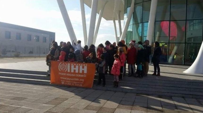 Anadolu Harikalar Diyarı Kimsesizleri Ağırladı