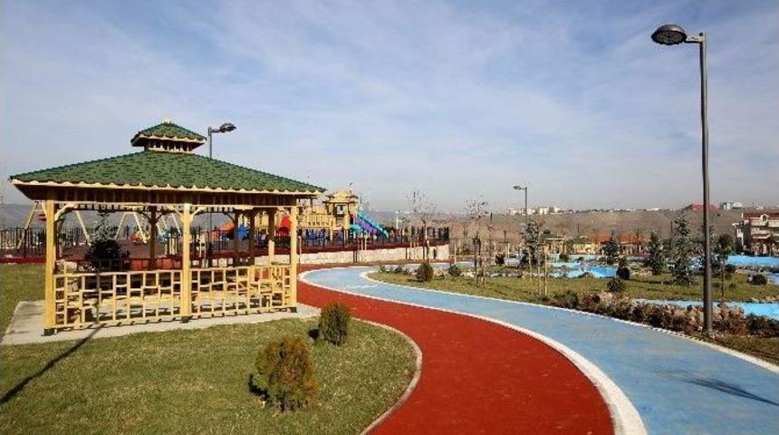 Gölbaşı’nda Yeni Park Bölgeye Renk Katacak