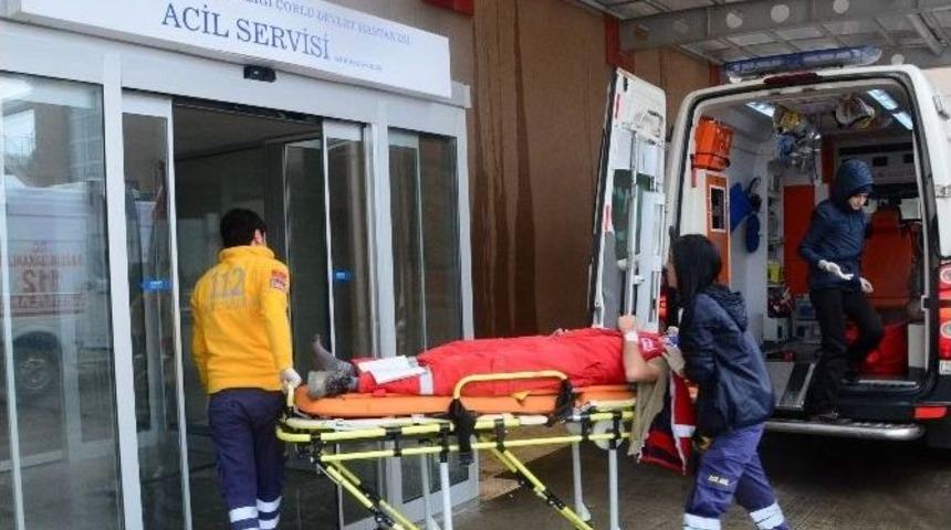 Tekirdağ’da Minibüs İle Tır Çarpıştı: 5 Yaralı