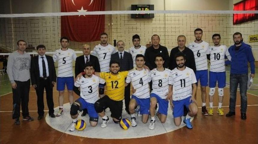 Dicle, Adım Adım Şampiyonluğa Y&uuml;r&uuml;yor