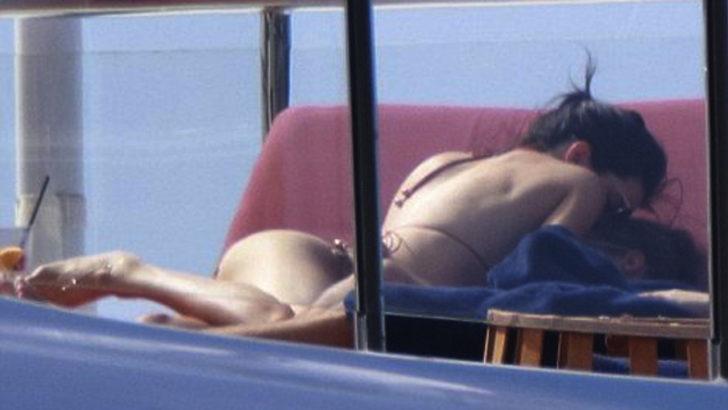 Aşk dedikoduları alevlendi