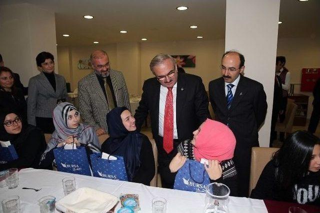 Gurbetçi Ailelerin Çocukları, Türk Kültürünü Öğrenmek İçin Bursa’ya Geldi