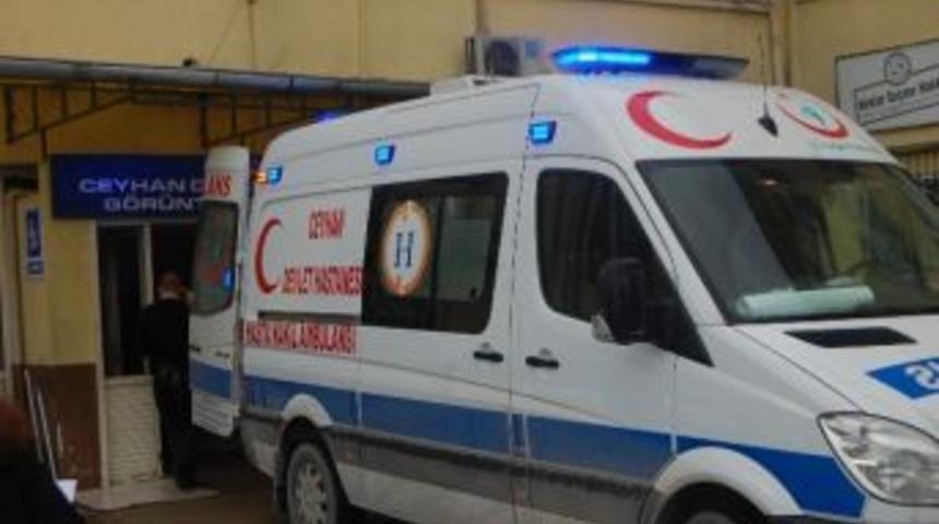Ceyhan&rsquo;da Trafik Kazası: 1 &Ouml;l&uuml;, 5 Yaralı