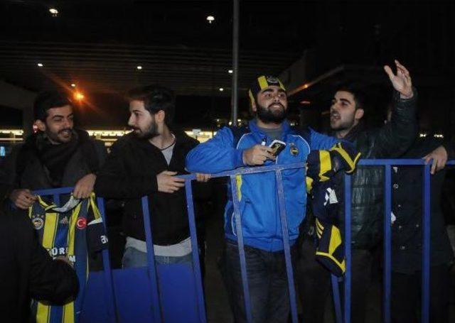 Fenerbahçe Kafilesi İzmir'de