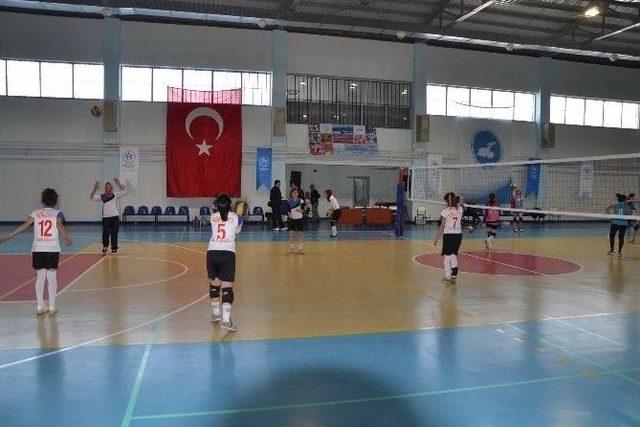 Anadolu Yıldızlar Ligi Voleybol Müsabakaları Sona Erdi