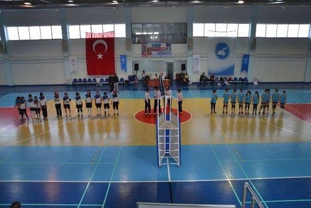 Anadolu Yıldızlar Ligi Voleybol Müsabakaları Sona Erdi