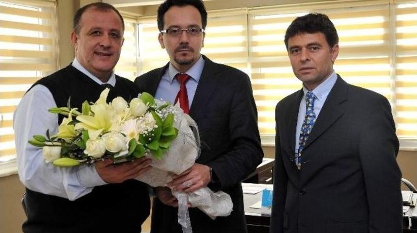 Ad&uuml; Fen Edebiyat Fak&uuml;ltesi Devir Teslim Ger&ccedil;ekleşti