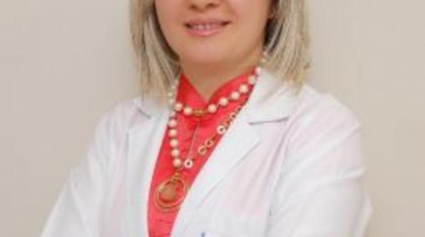 &Ouml;zel D&uuml;nyam Hastanesi Diyetisyen Esma Birkol&rsquo;dan Yılbaşı Yemeği Uyarısı