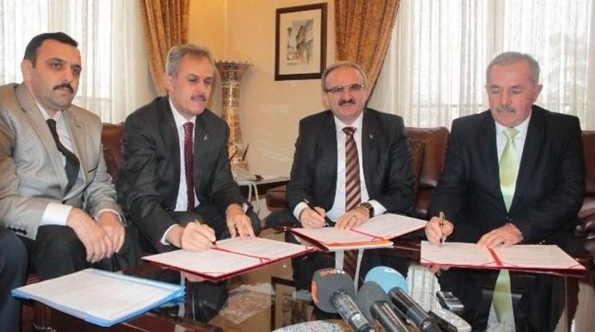 T&uuml;rkiye&rsquo;de Bir İlk...okulu Yapacak, Devlete Kiralayacak