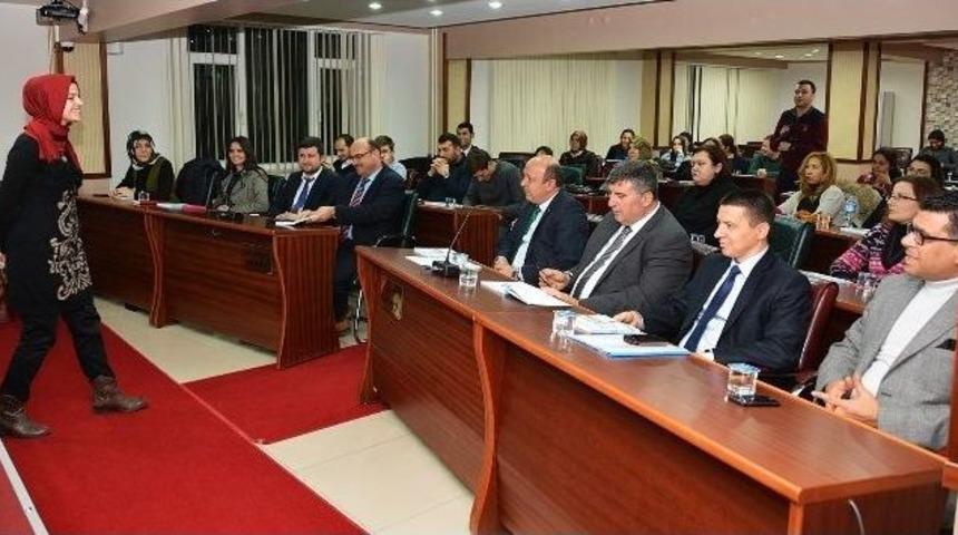 Hızlı Okuma Teknikleri İlk Olarak &Ouml;ğretmenlere Anlatıldı