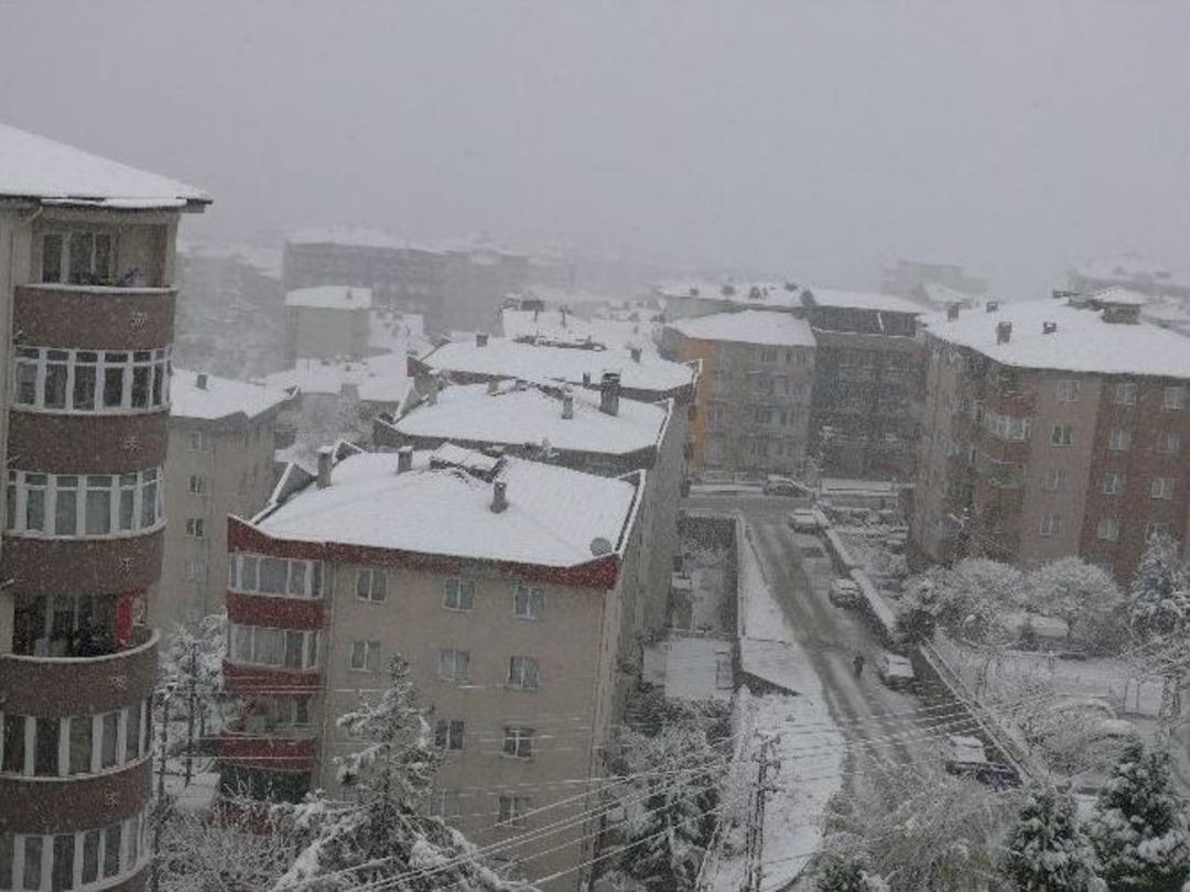 Bilecik&rsquo;e Beklenen Kar Yağdı