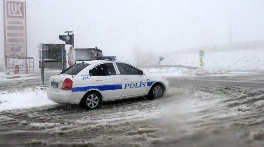 Yalova&rsquo;Da Kar Etkili Oluyor