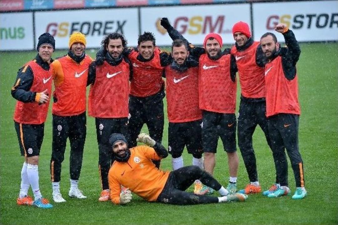 Galatasaray, Beşiktaş Derbisinin Hazırlıklarına Başladı