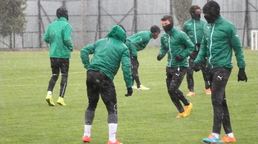Akhisar Belediyespor&rsquo;da Kupa Mesaisi Başladı