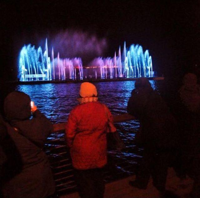 Çanakkale Boğazı'na Su Perdesi