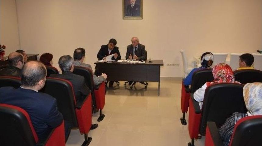 K&ouml;rfez Belediyesi &Ccedil;alışanları Yıl Sonu Toplantısı Yaptı