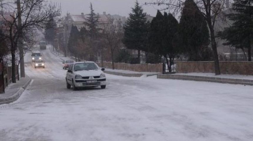 Keşan&rsquo;Da Kar Yağışı Başladı