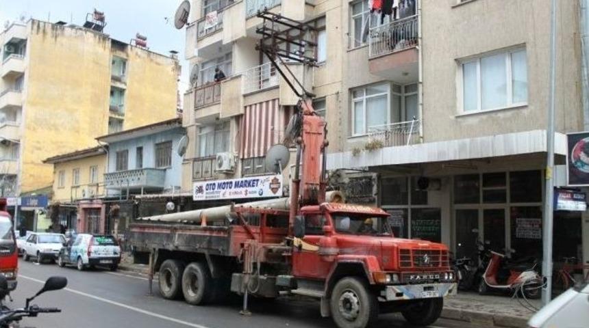 &Ouml;demiş&rsquo;te Enerji Nakil Hatlarında Sona Doğru