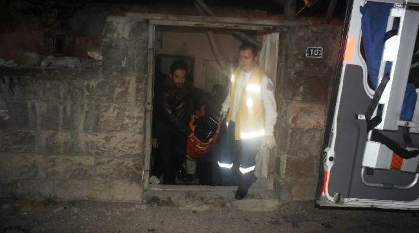 İşten D&ouml;nen Kadın Kocasının Cesediyle Karşılaştı