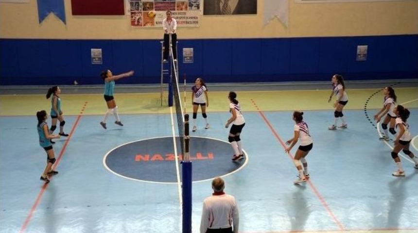 Aydın&rsquo;ın Melekleri Fileyi Salladı