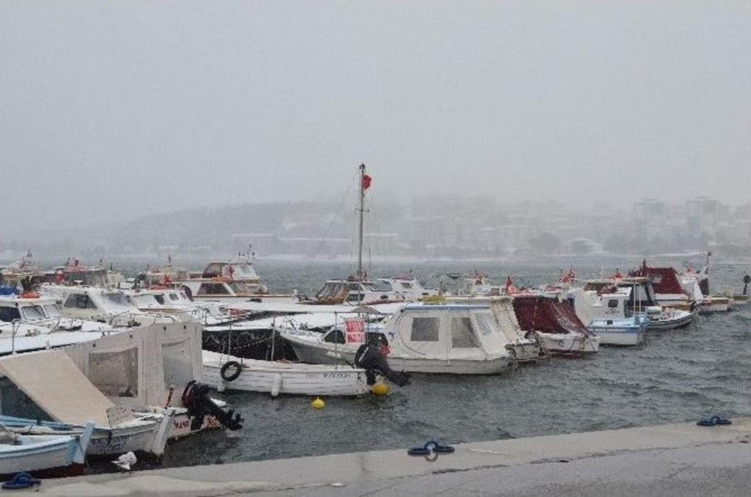 &Ccedil;anakkale Fırtınaya Teslim