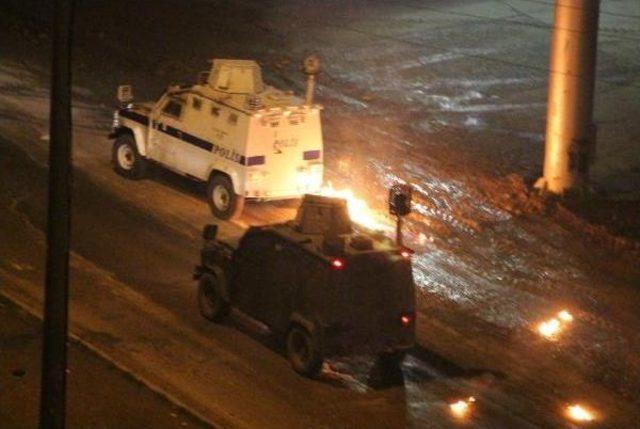 Silopi'de Toma'nın İçinde Gaz Bombası Patladı