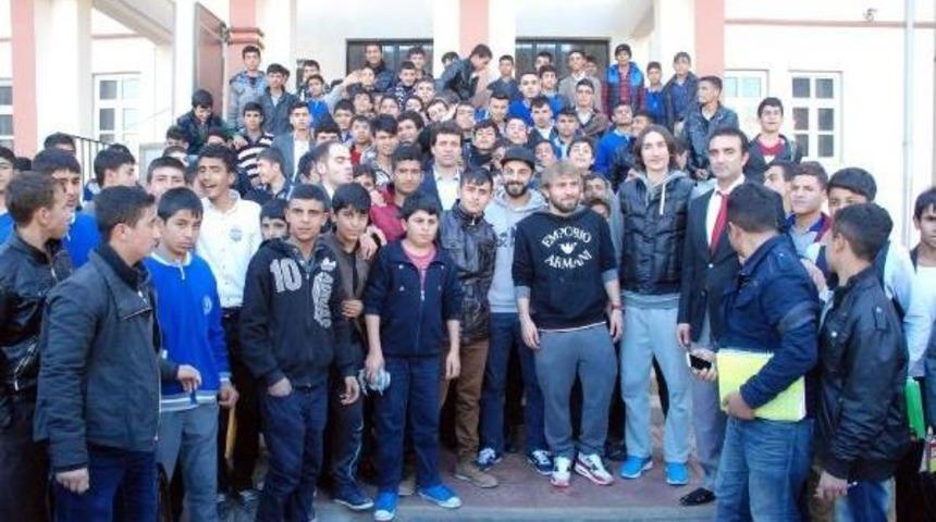 Şanlıurfaspor &Ouml;ğrencilerle Buluştu