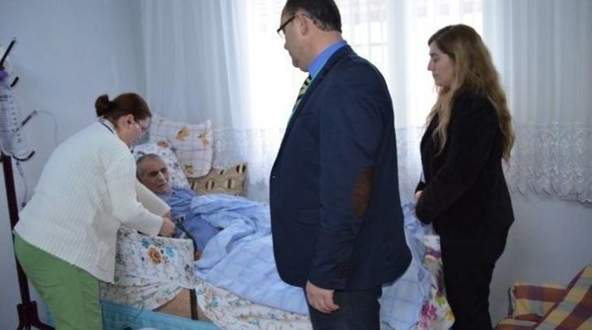 Selendi&rsquo;de Evde Bakım Hizmeti Başladı