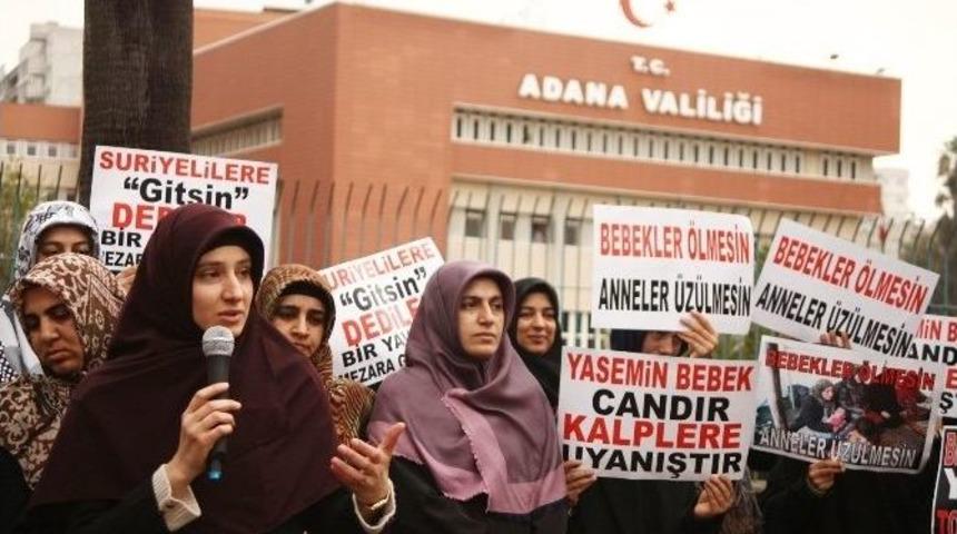 &Ccedil;adırda &Ouml;len Minik Yasmin İ&ccedil;in Eylem Yaptılar