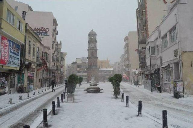 Çanakkale Valiliğinden ‘trafiğe Çıkmayın’ Uyarısı