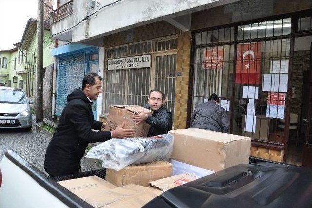 Hacı Tuğrul Mahallesi’ Nden Sosyal Paylaşım Merkezi’ne Destek