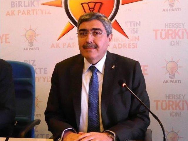 Ak Parti İl Başkanlığı Görev Devir Teslimi Yapıldı