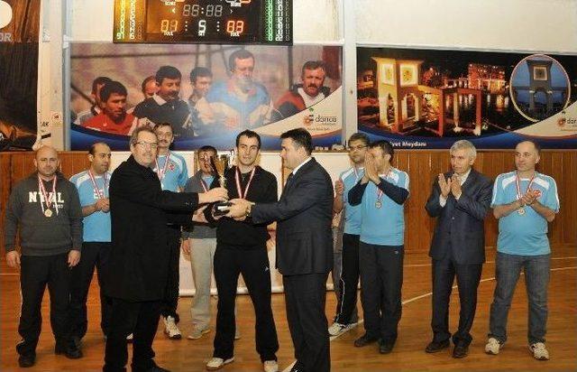 Darıca’da Voleybol Şampiyonu İsu 2