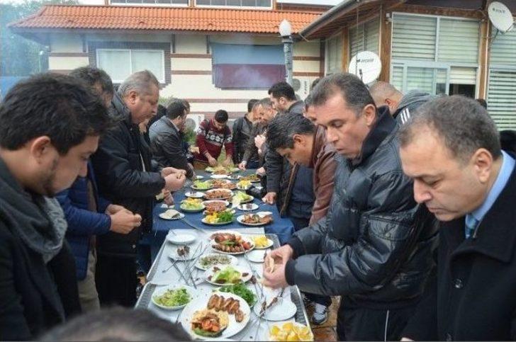 Adana Demirspor’dan Birlik Ve Beraberlik Yemeği G3