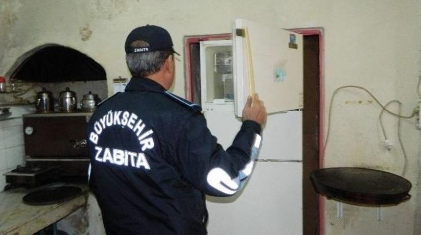 Zabıta Ekiplerinden Kafelere &lsquo;yılbaşı&rsquo; Denetimi