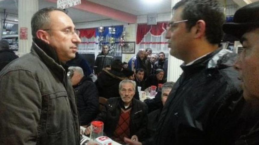 Kar Yolları Kapattı, Binlerce Sürücü Mahsur Kaldı (3)