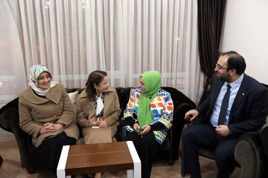 Aile Ve Sosyal Politikalar Bakanı Ayşenur İslam: