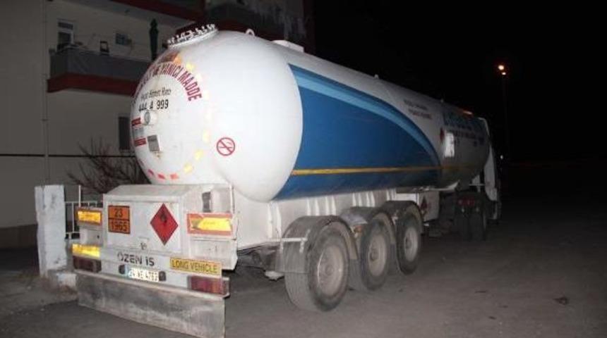 Lpg Tankerinde 352 Bin Paket Ka&ccedil;ak Sigara