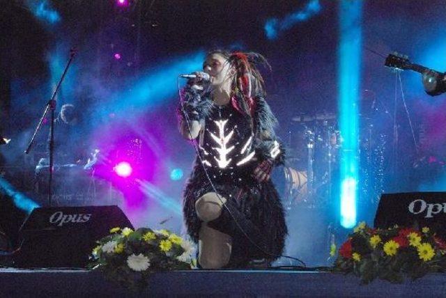 İzmir 2015 i Coşkuyla Karşıladı - Fotoğraf 2