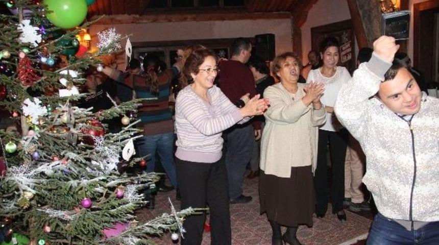 Giresun&rsquo;daki En Anlamlı Yılbaşı Eğlencesi