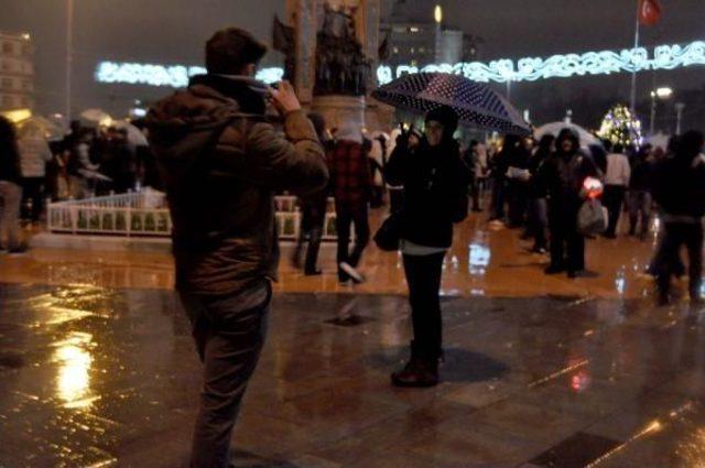 Taksim de Yeni Yıl Kutlamaları 1