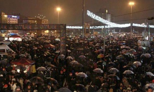 Taksim de Yeni Yıl Kutlamaları 3