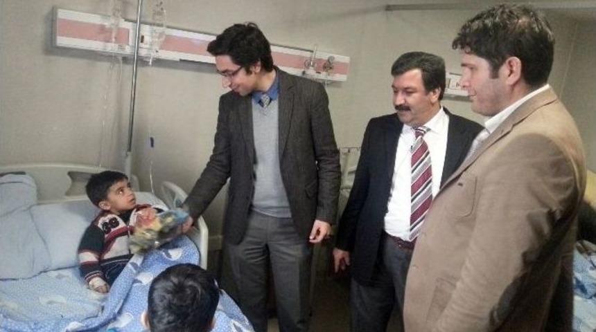Başhekim Dicle&rsquo;den Hastalara Ziyaret