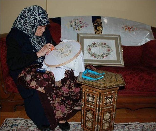 (özel Haber) 77 Yeni Yıl Gören Remziye Anne’nin Azim Dolu Hayatı