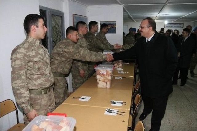 Vali Canbolat&rsquo;tan Yeni Yıl Ziyaretleri 2