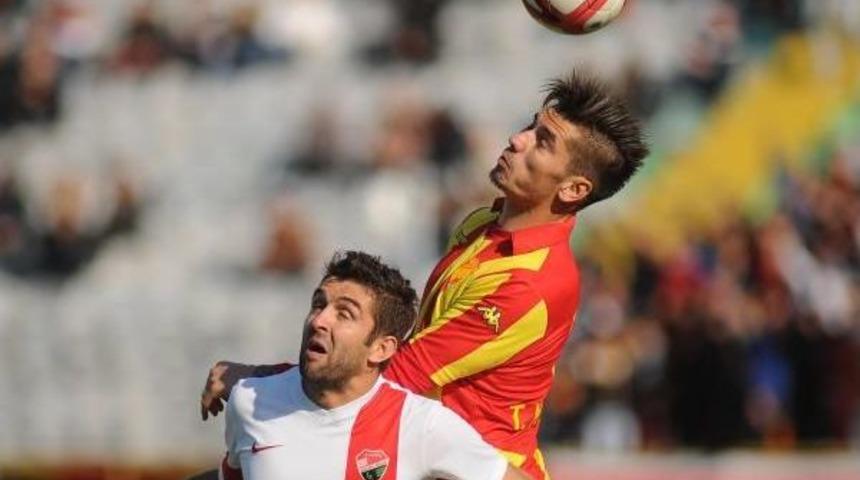 G&ouml;ztepe'de Forvet Timur'a 3 Rakip Geldi