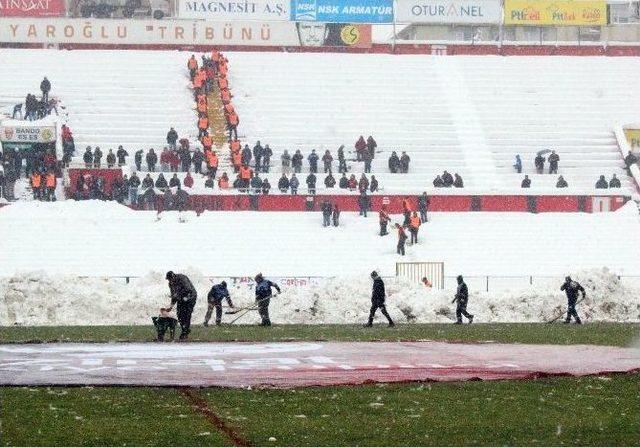 Eskişehirspor - Bal&ccedil;ova Yaşamspor Ma&ccedil;ı Ertelendi 2