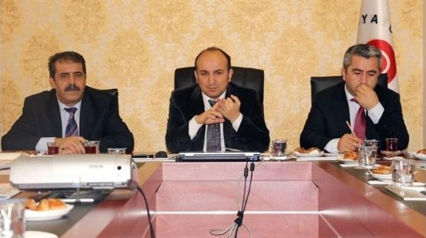 Rekt&ouml;r Orbay, Sendika Y&ouml;neticileriyle Toplantı Yaptı