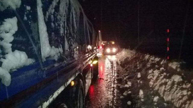 İzmir-İstanbul Yolu 45 Saat Sonra Açıldı