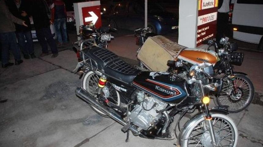 Sivil Trafik Timleri, Trafiğe Uygun Olmayan Motosikletleri Takibe Alıyor